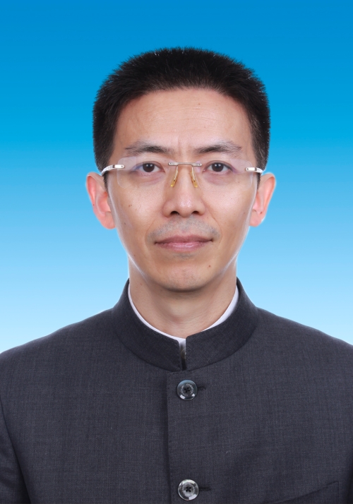 茅忠群_寸照(蓝底).jpg