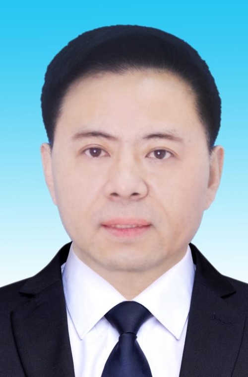 王岩.jpg 王岩.jpg